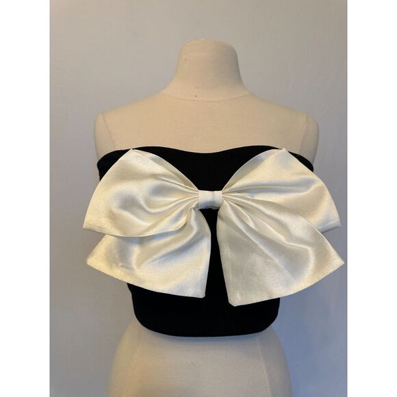 Stunning White Bow Bandeau Top Size Large - Picture 2 of 4
